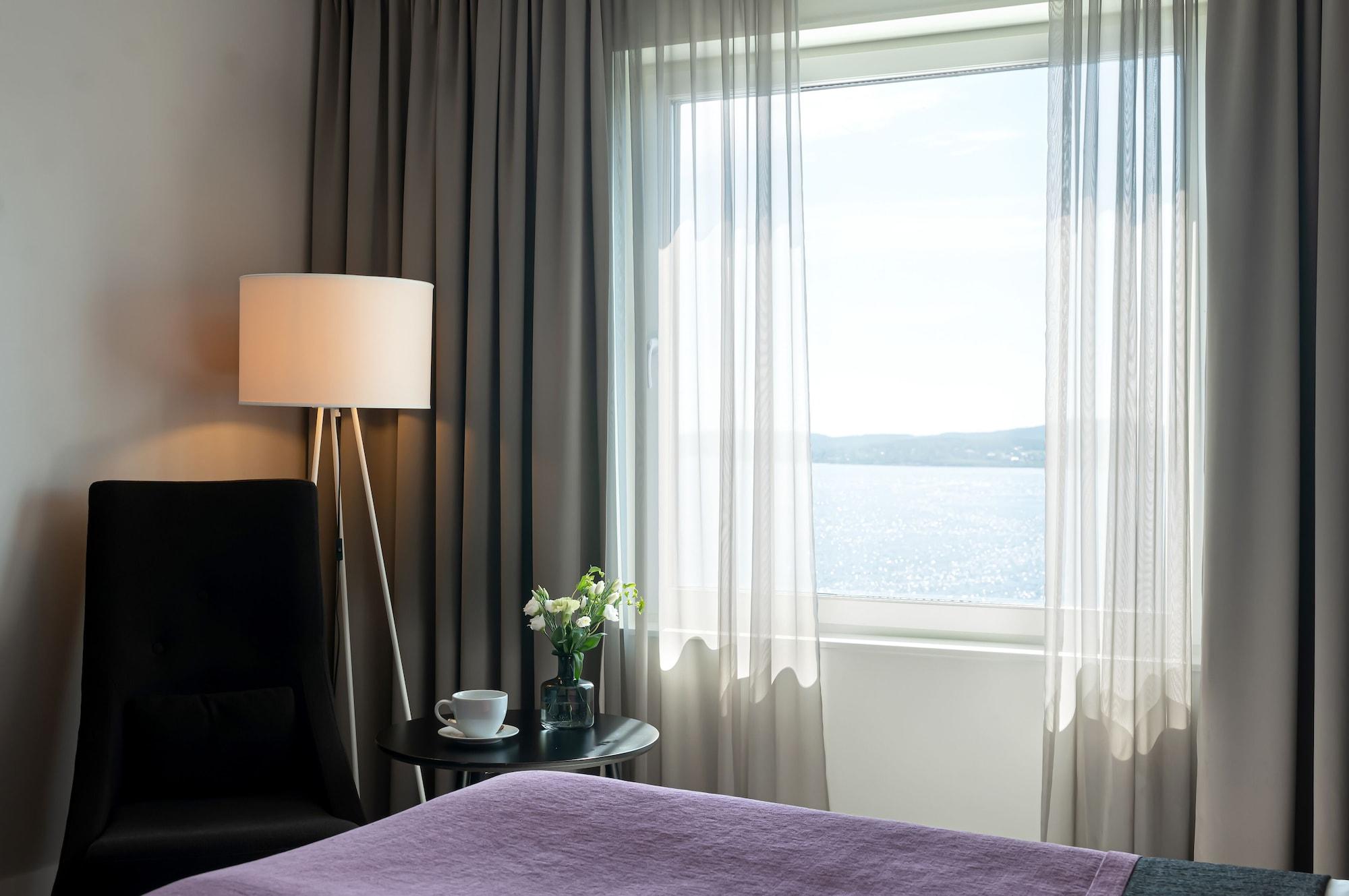 Elite Plaza Oernskoeldsvik Hotel Luaran gambar